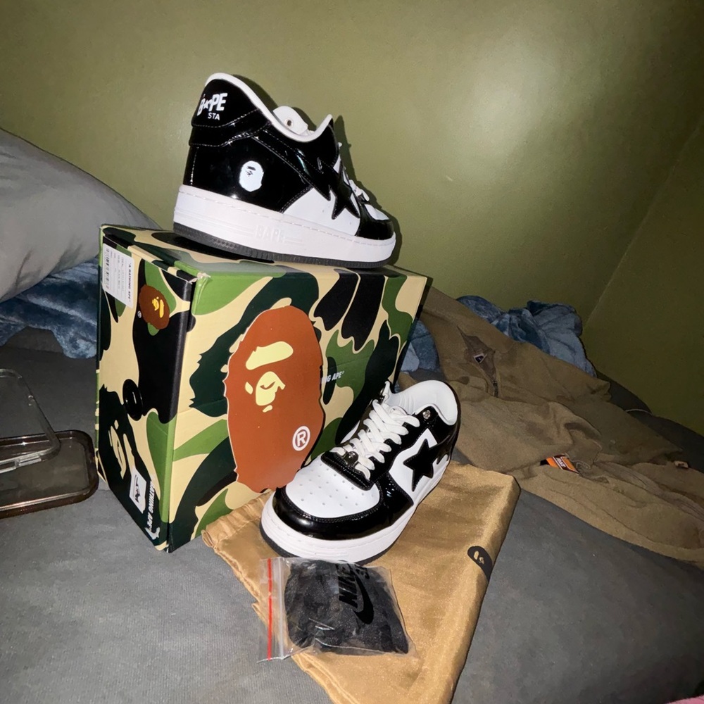 Bapesta - Black and White